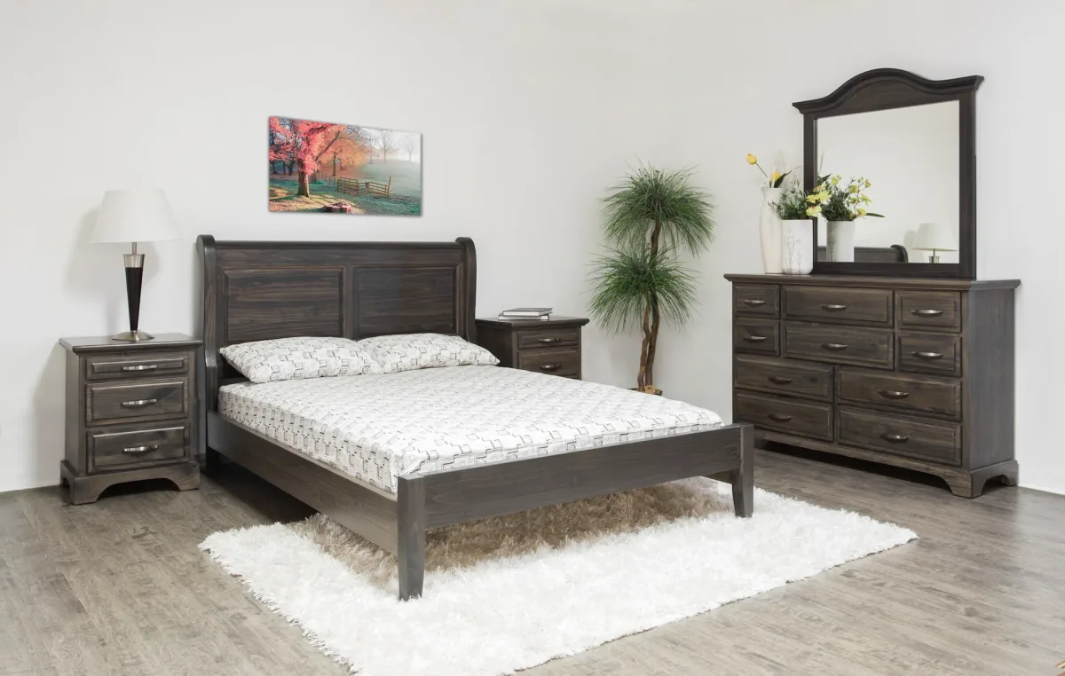 Solid wood Sleigh bed by Mako Wood