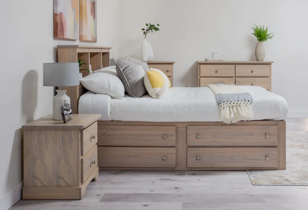 Mates storage bed side view Canadian made of Pine